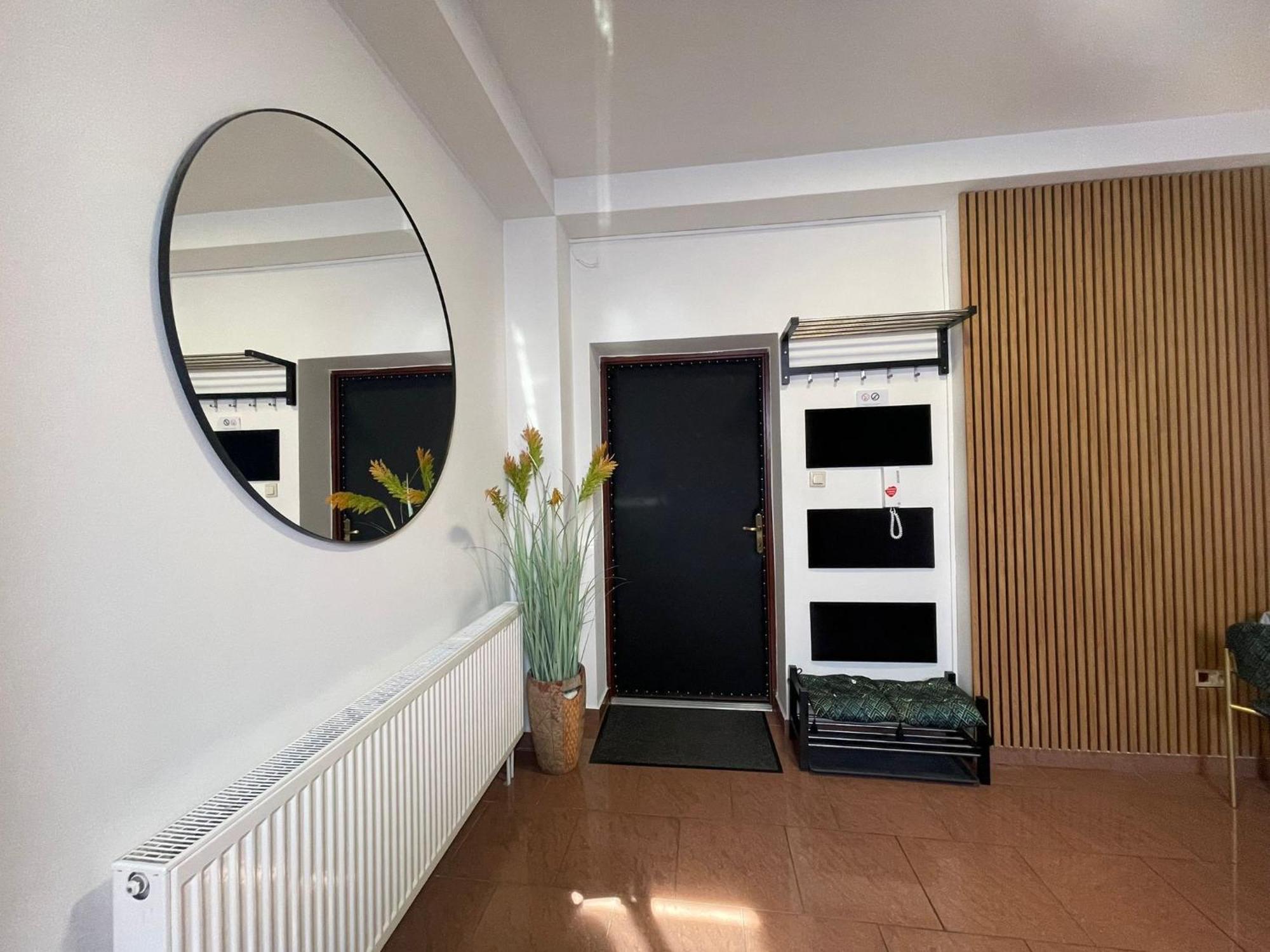 Apartment Solny Centrum 3 *